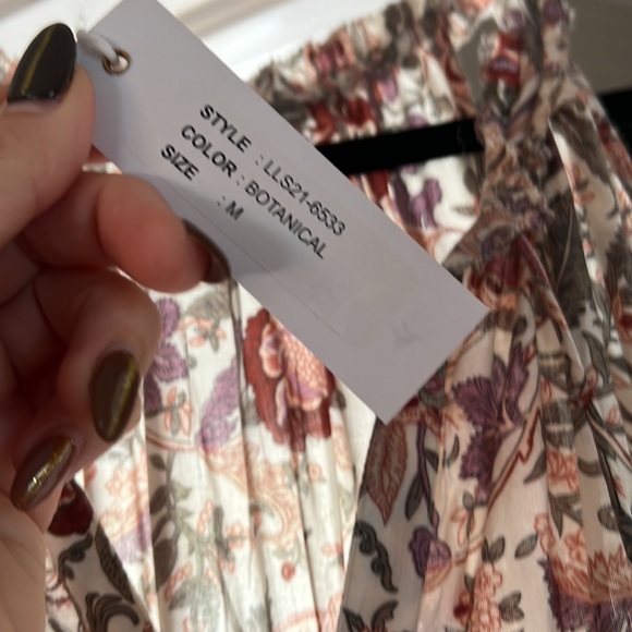 Love the label Helena dress - Picture 5 of 6